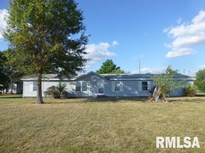 515 E Topeka St, Ashland, IL, 62612