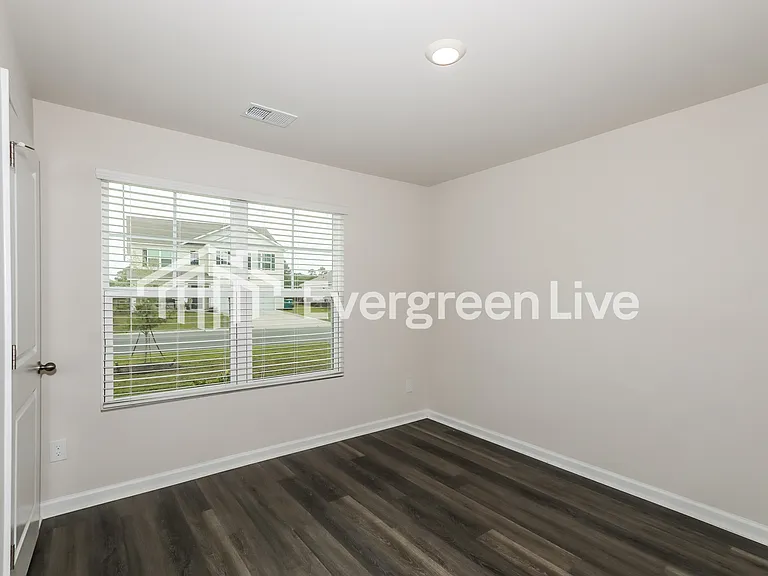 1181 Ridgeford Dr — Photo 8