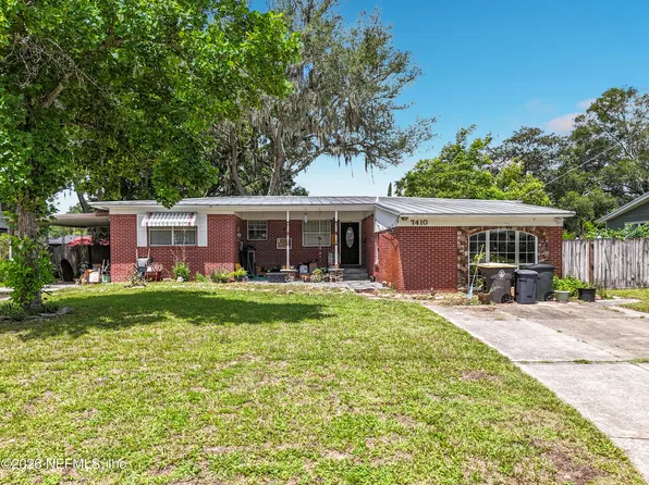 7410 PINEVILLE Drive, Jacksonville, FL 32244