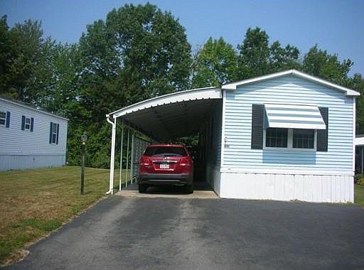 2nd image of 556 Central St Lot 163