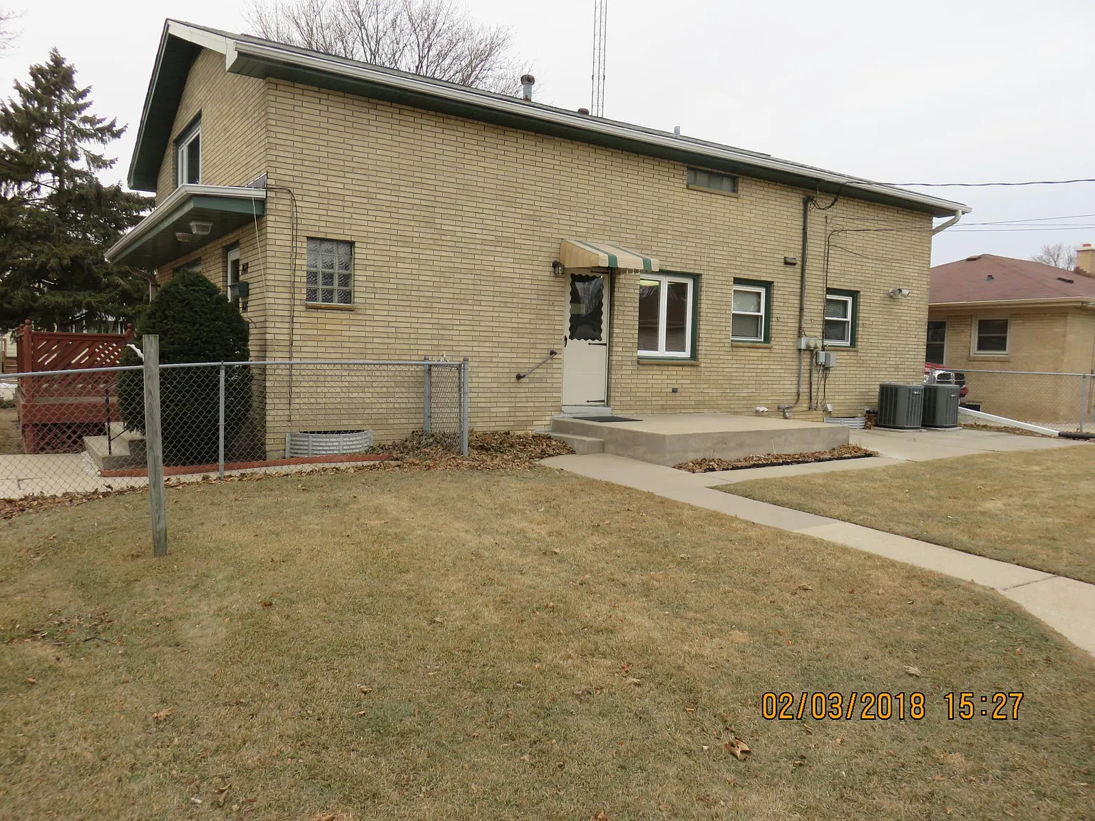 1416 Shoreland Dr — Photo 4