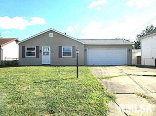 403 Rosewood Dr, Washington, IL 61571