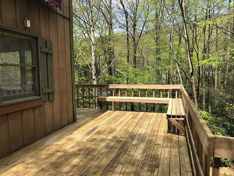 341 Yale Rd — Photo 18