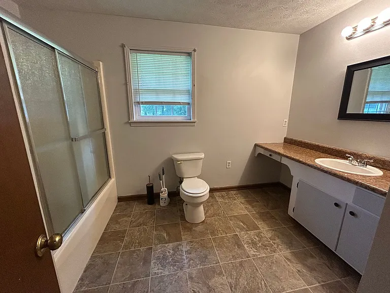610 Cottonwood Dr — Photo 6