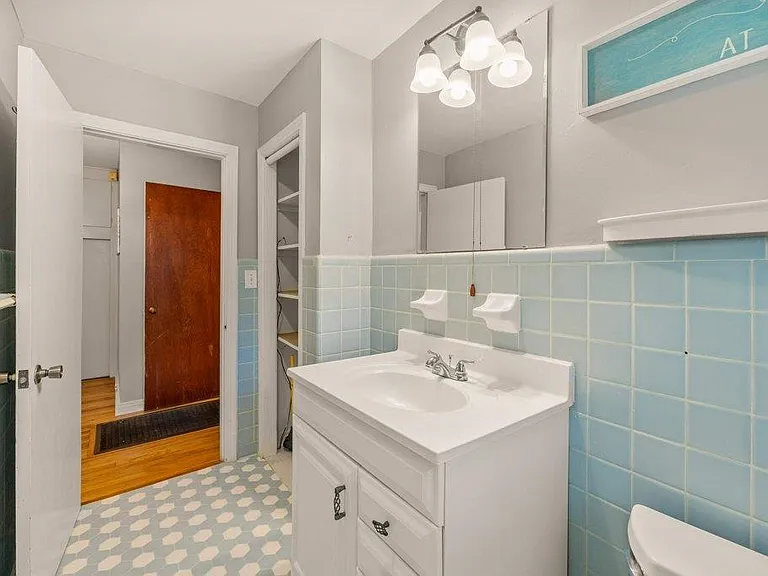 1142 Old Fort Dr — Photo 26
