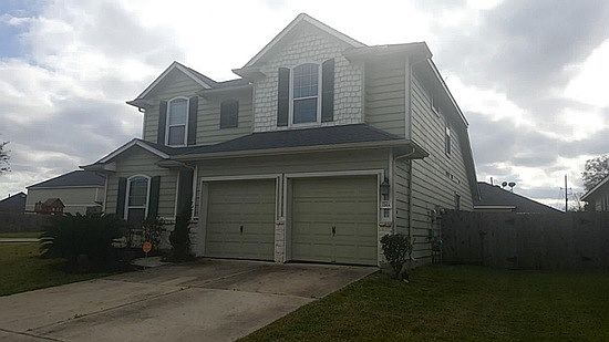 1st image of 12814 Hawthorne Shores Dr
