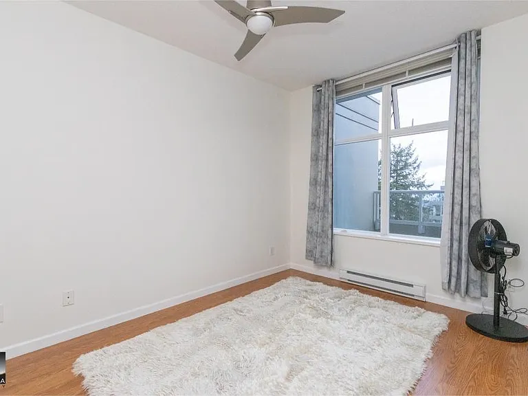 9232 University Cres #707 — Photo 11