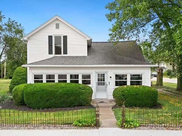107 Main St, Laotto, IN 46763