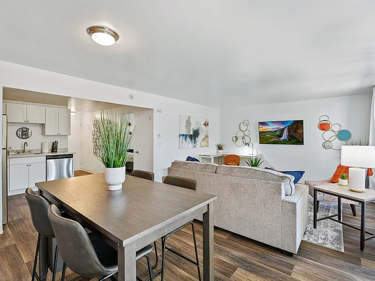 Bellevue Way SE — Photo 11
