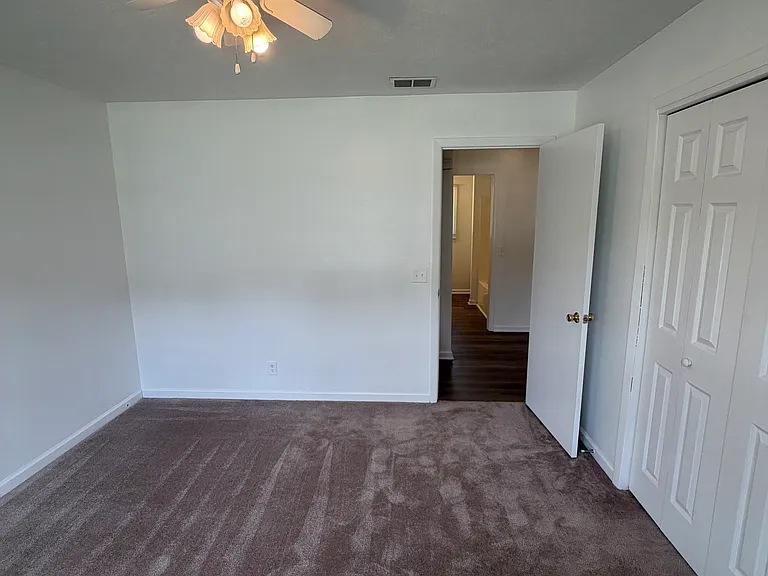 1796 Hickory St SE — Photo 11