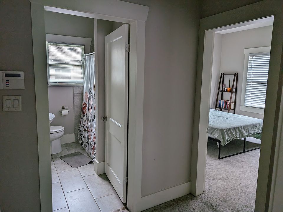 1st image of 4124 Woodleigh St #1