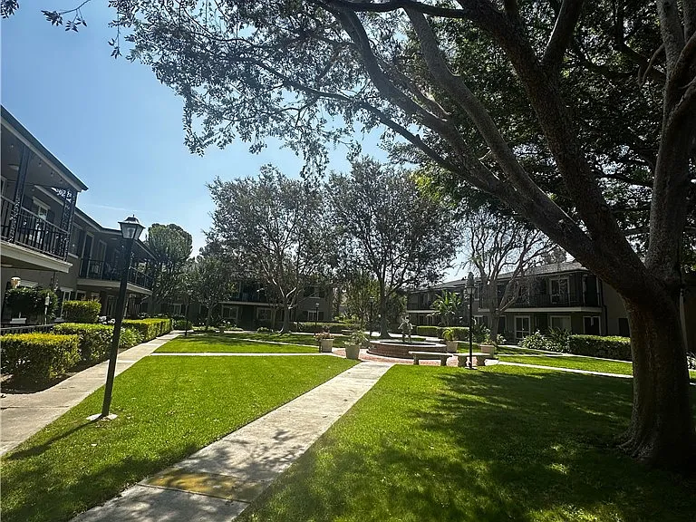 660 S Glassell St #88 — Photo 19