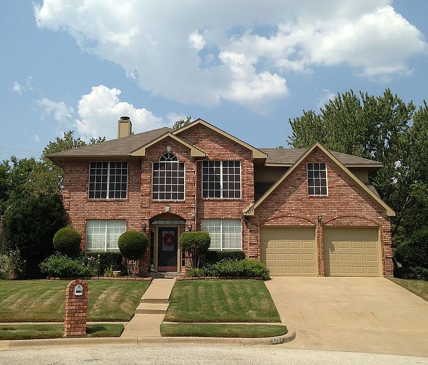1st image of 2704 Silver Leaf Ct
