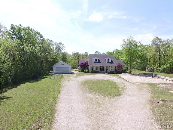3rd image of 792 County Road 466