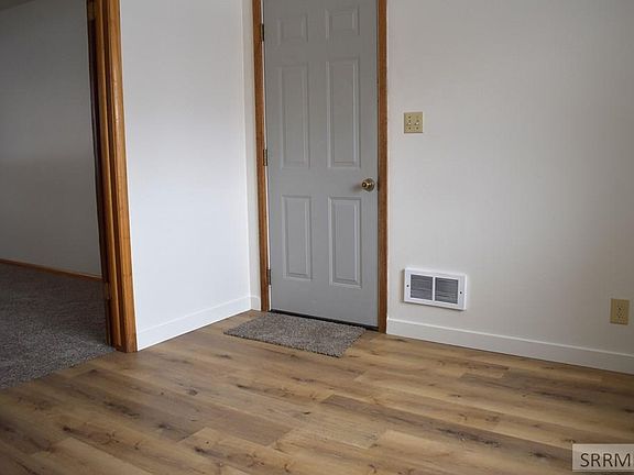 4th image of 1629 Westwood St