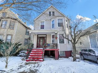 10125 S Avenue M, Chicago, IL 60617