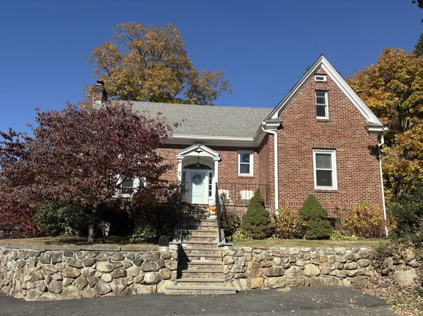 21 Hillside Avenue, Highland Falls, NY 10928