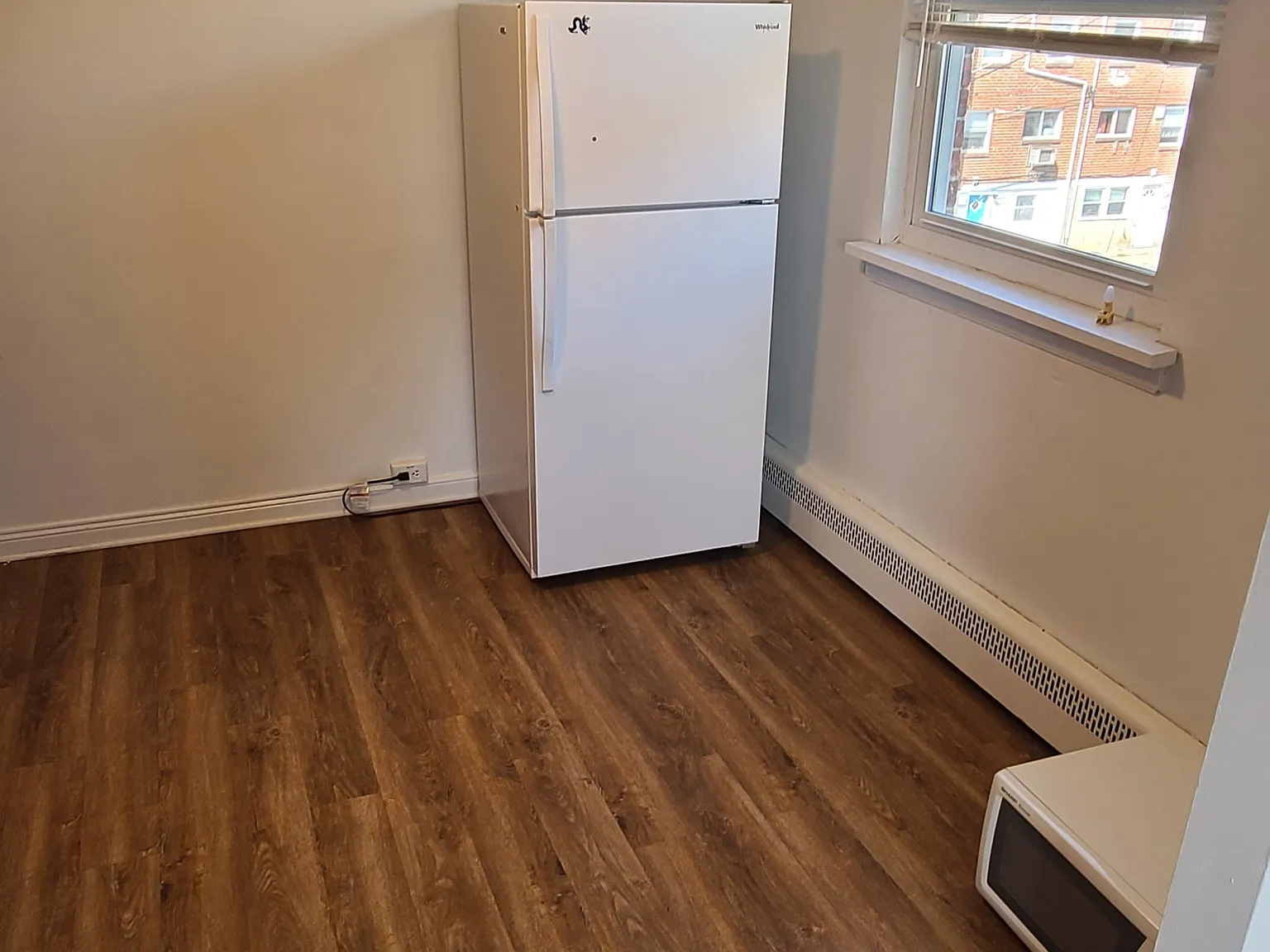 242 S Spring Garden St — Photo 4