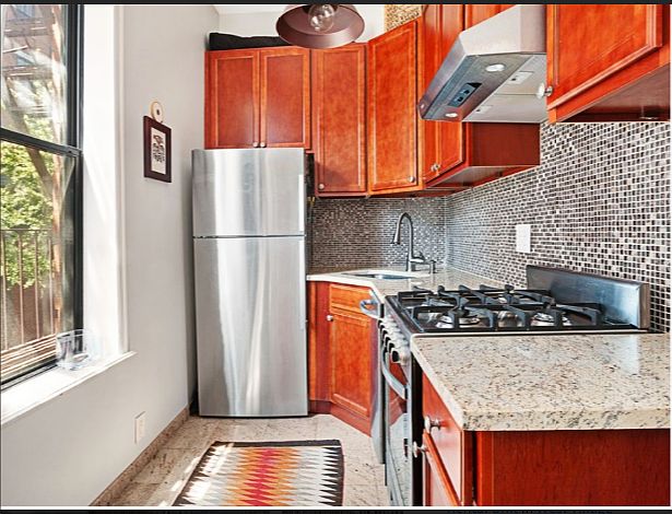 1st image of 2 Bethune St APT 3B