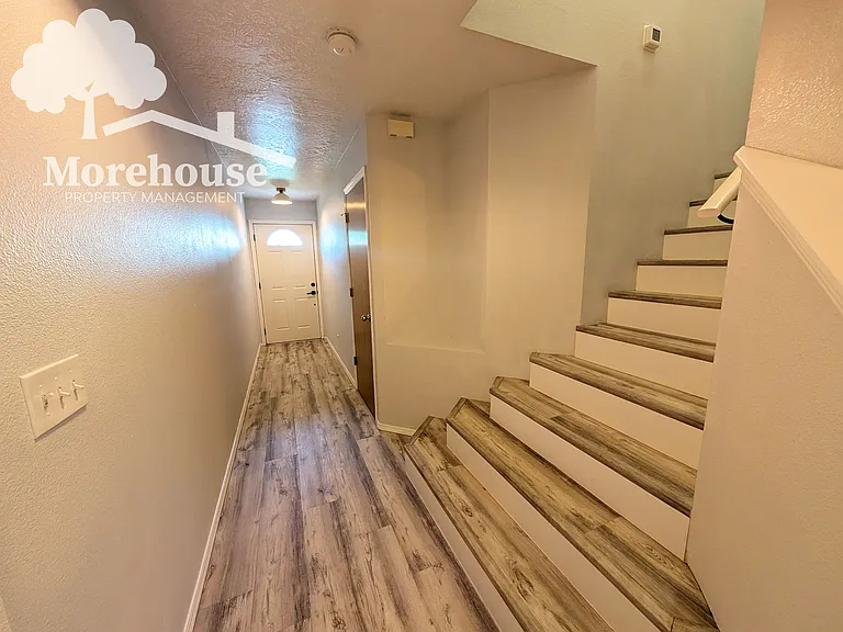 39 S Sugar Loop Ln — Photo 2