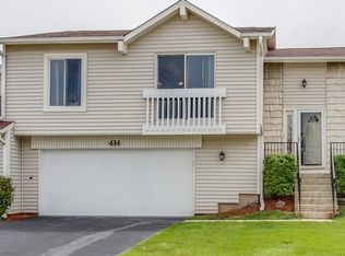 414 Degas Cir, Bolingbrook, IL 60440