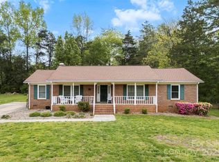 504 Ogden Dr, Gastonia, NC 28056