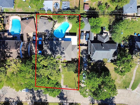 5th image of 18010 Bambriar Dr