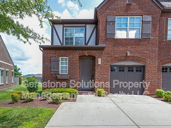 3rd image of 2040 Bungalow Dr