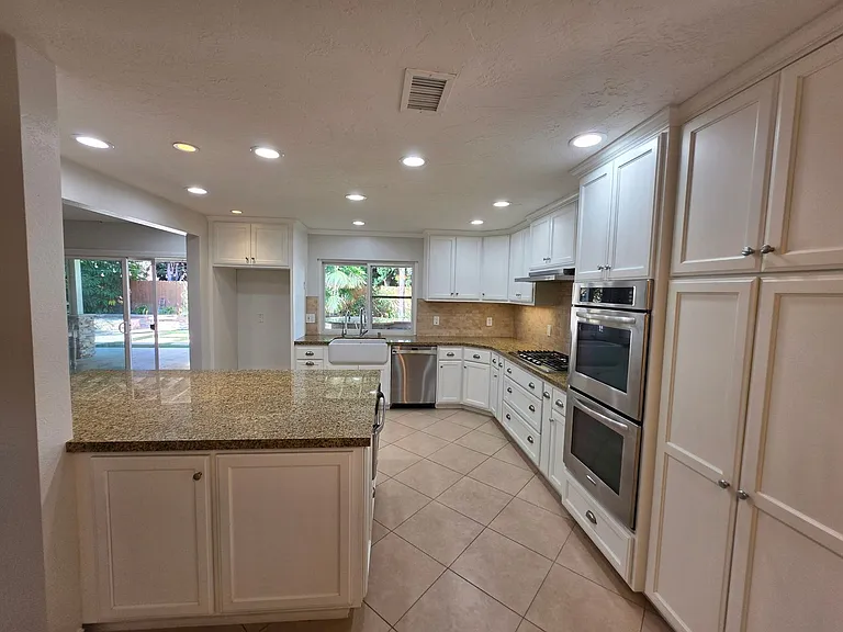 4082 Salacia Dr — Photo 5