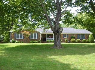 1301 Felstead Rd, Evansville, IN 47712