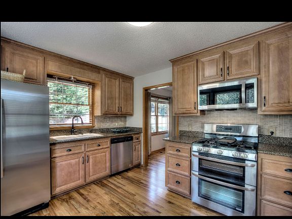 5th image of 351 Etowah Dr