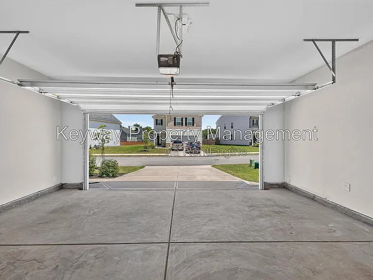 411 Shipwreck Dr — Photo 41