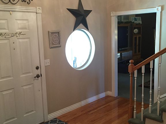 Entry way