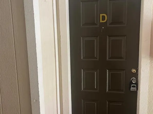 6006 Laketree Ln APT D, Temple Terrace, FL 33617