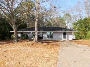 1256 New Hutchinson Mill Rd, Lagrange, GA 30240