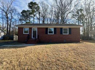 142-1 Cardinal Rd, Jacksonville, NC 28546