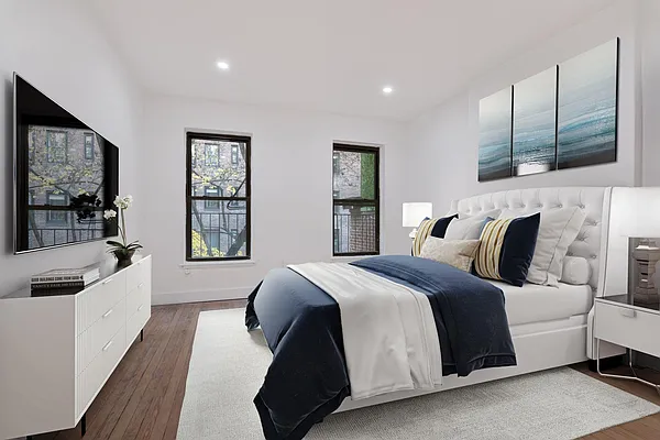 Rented by BARNES New York | media 8