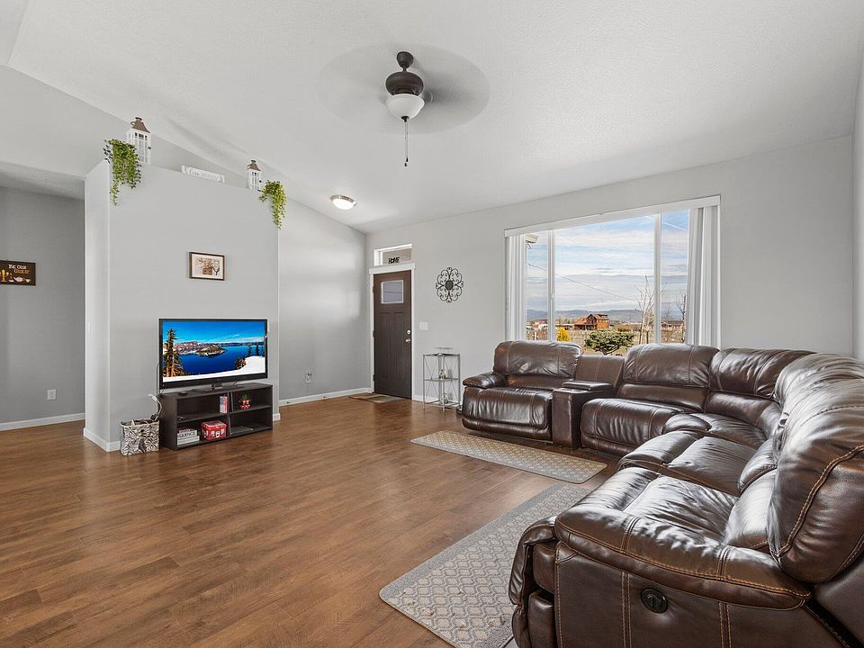 1330 E Justice Rd, Central Pt, OR 97502 Zillow