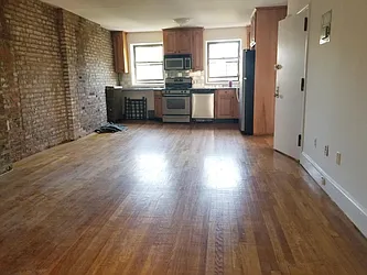 Rented by Brooklyn Heights Real Estate Inc