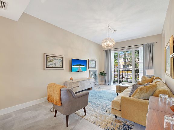 5th image of 2022 Coral Heights Court