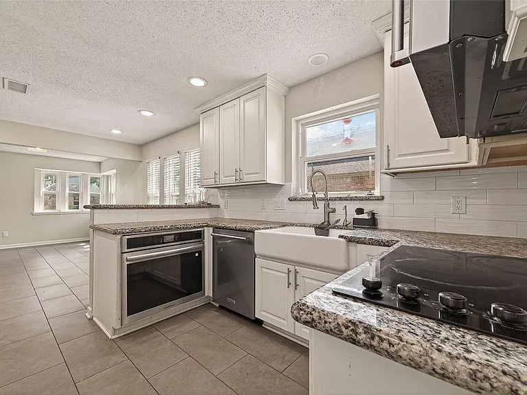 14507 Ravenhurst Ln — Photo 13