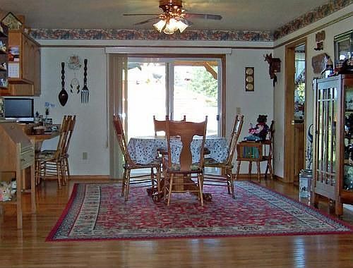 3rd image of 249 Oak Meadows Ln
