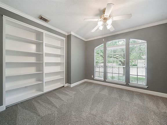 3rd image of 19306 Meadow Rose Ct
