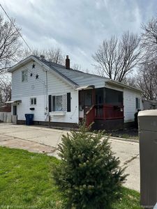 3417 Brown St, Flint, MI, 48503