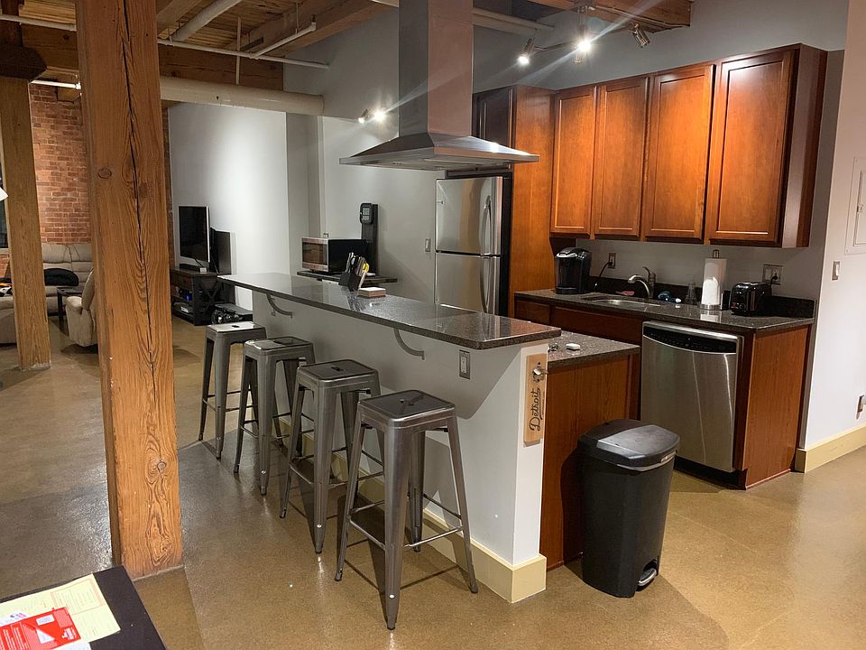1st image of 6533 E Jefferson Ave APT 240E