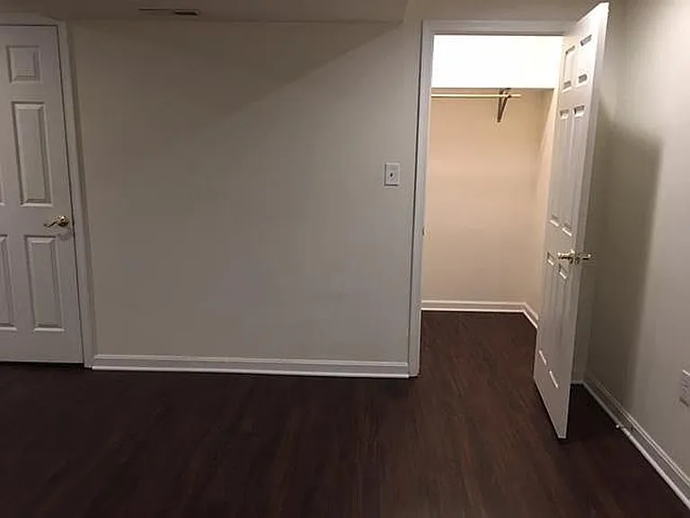 742 Reedy Cir — Photo 17