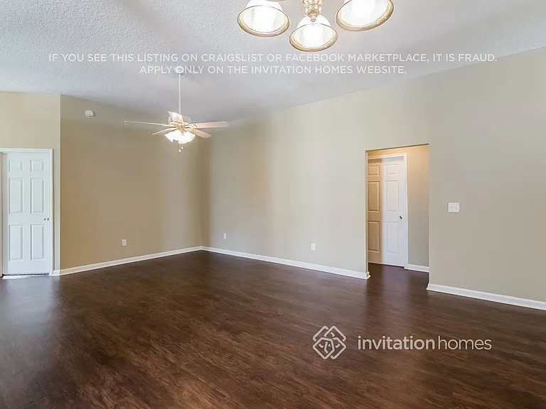 13742 Fish Eagle Dr W — Photo 3