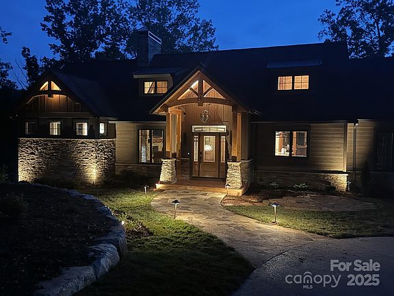 3rd image of 111 Milledge Dr