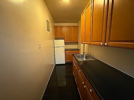 5th image of 41-00 43rd Ave #Eef