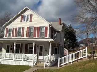 307 4th Ave, Burnham, PA 17009